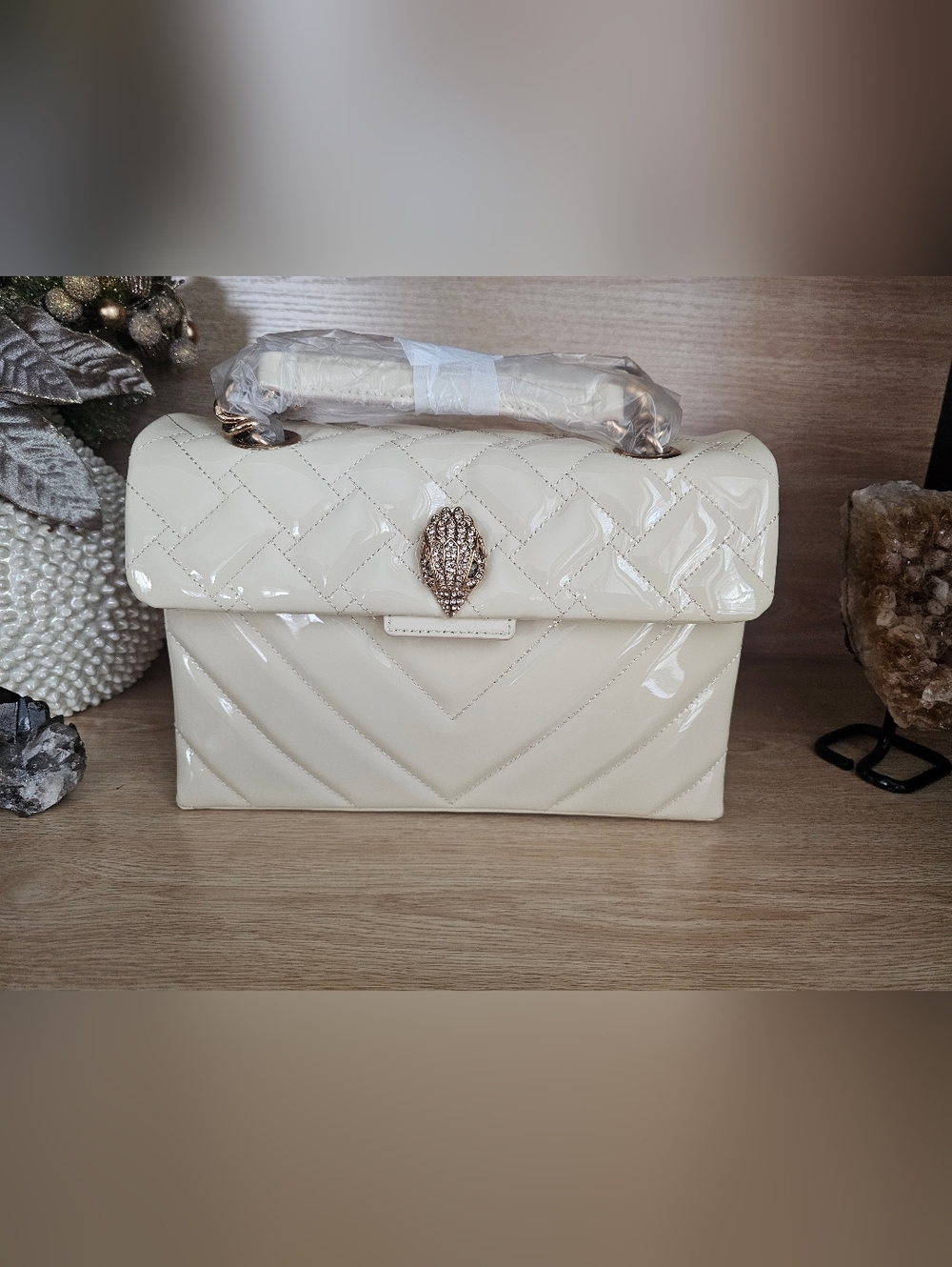 Kurt Geiger London  Leather Kesington Bag.